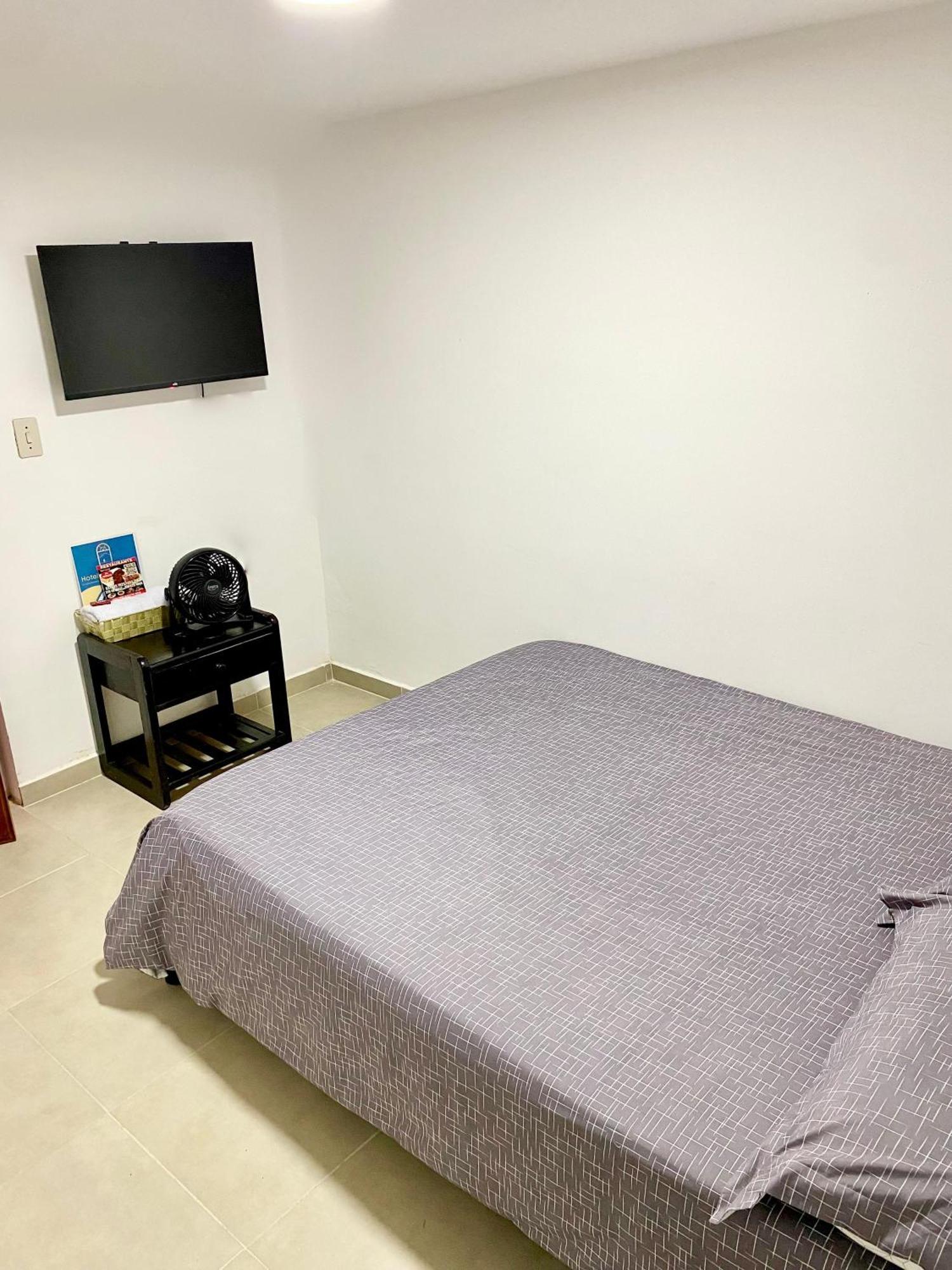 Hotel Cumanday Перейра Екстериор снимка