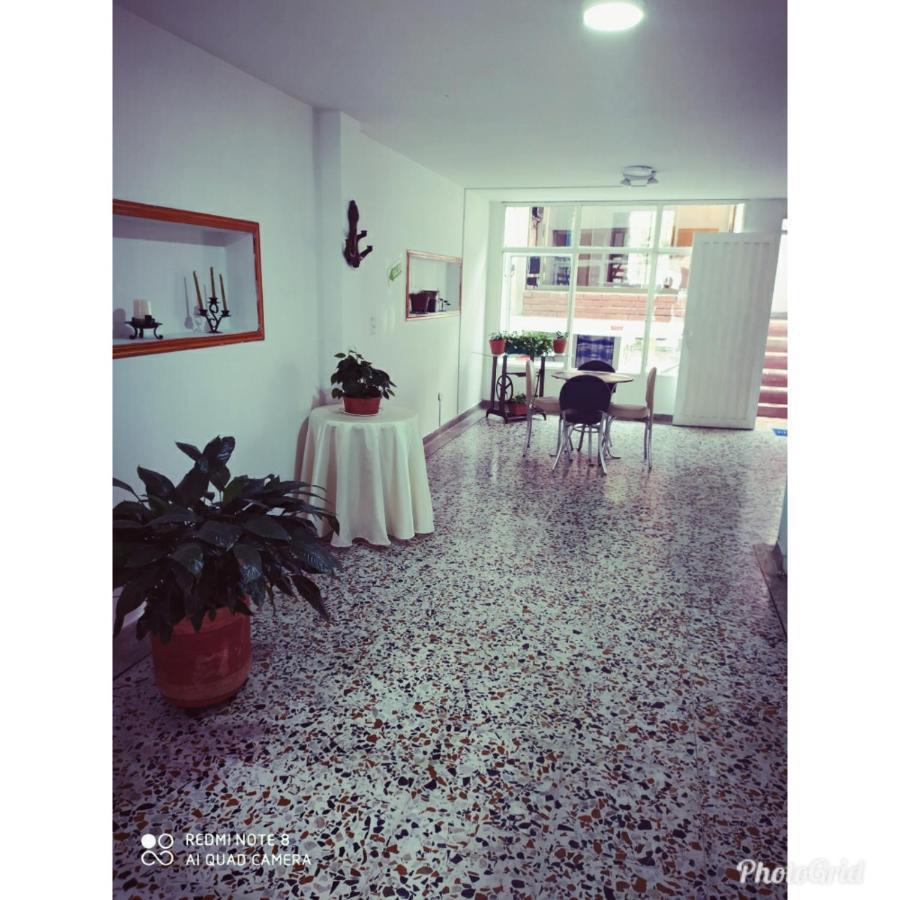 Hotel Cumanday Перейра Екстериор снимка